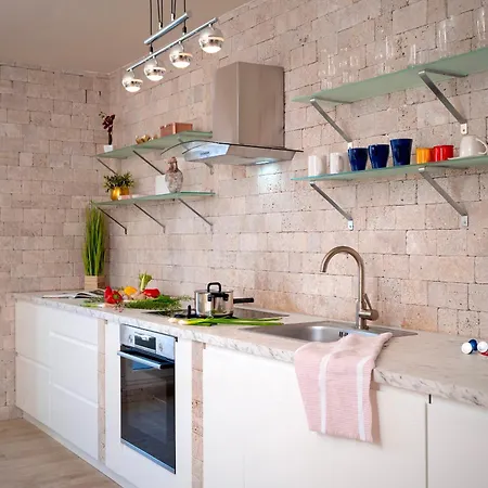 Hvar Adria Apartmán *