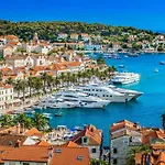 Hvar Adria Daire