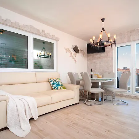 Apartment Hvar Adria *