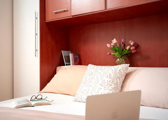 Hvar Adria * هفار